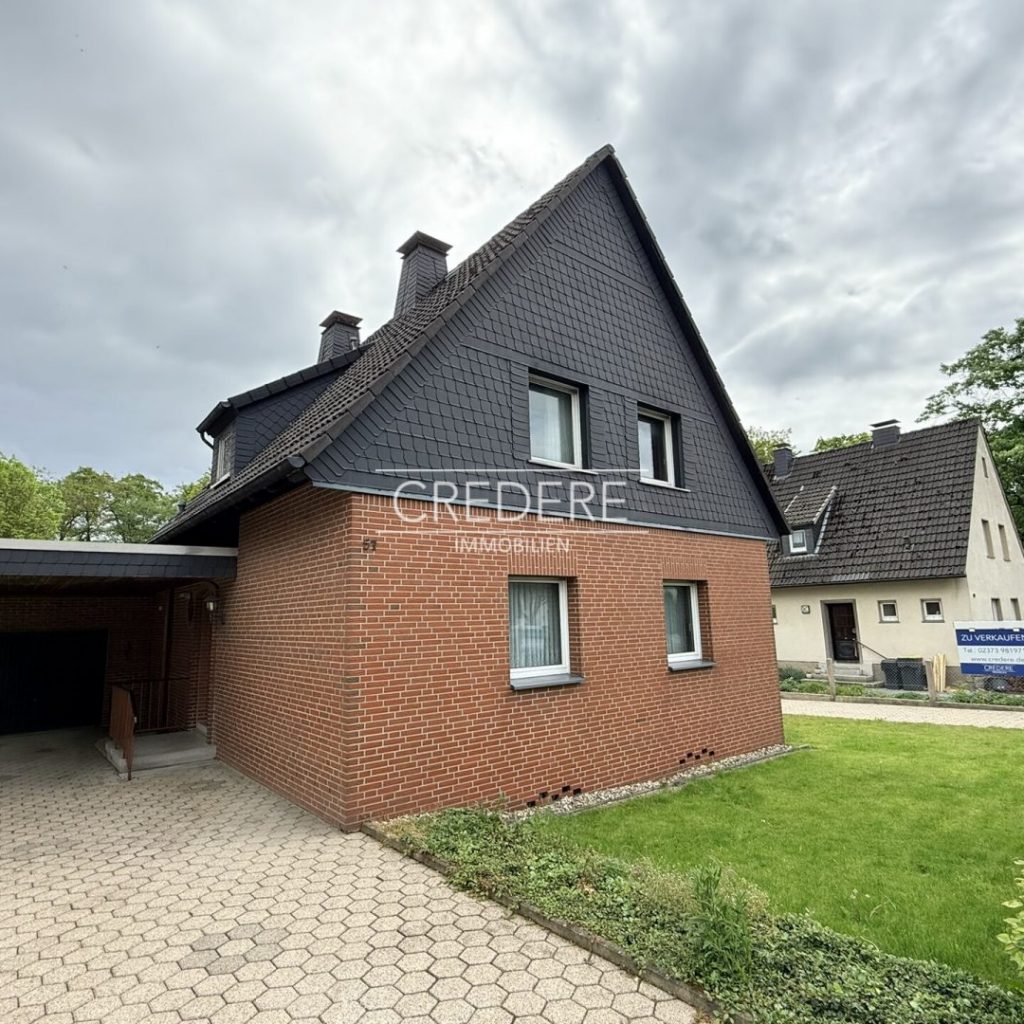 Straßenansicht