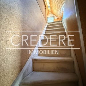 Treppe zum Spitzboden