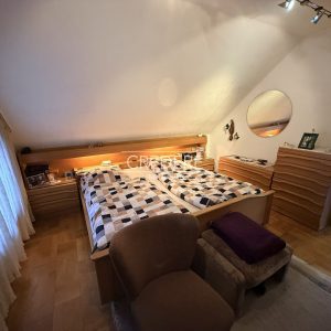 Schlafzimmer DG