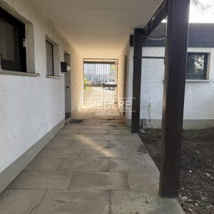 Sep. Eingang zum Kellergeschoss