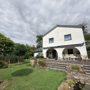 Hausansicht aus dem Garten