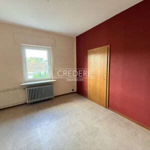 Schlaf-/Arbeitszimmer im EG