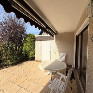Überdachte Terrasse